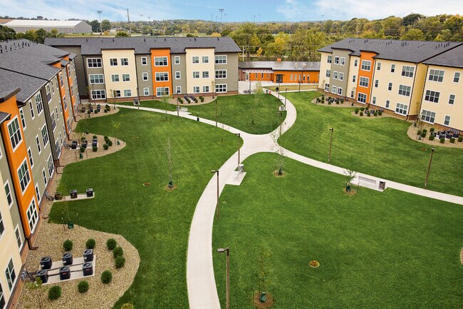 Foto del edificio - Aspire at West Campus