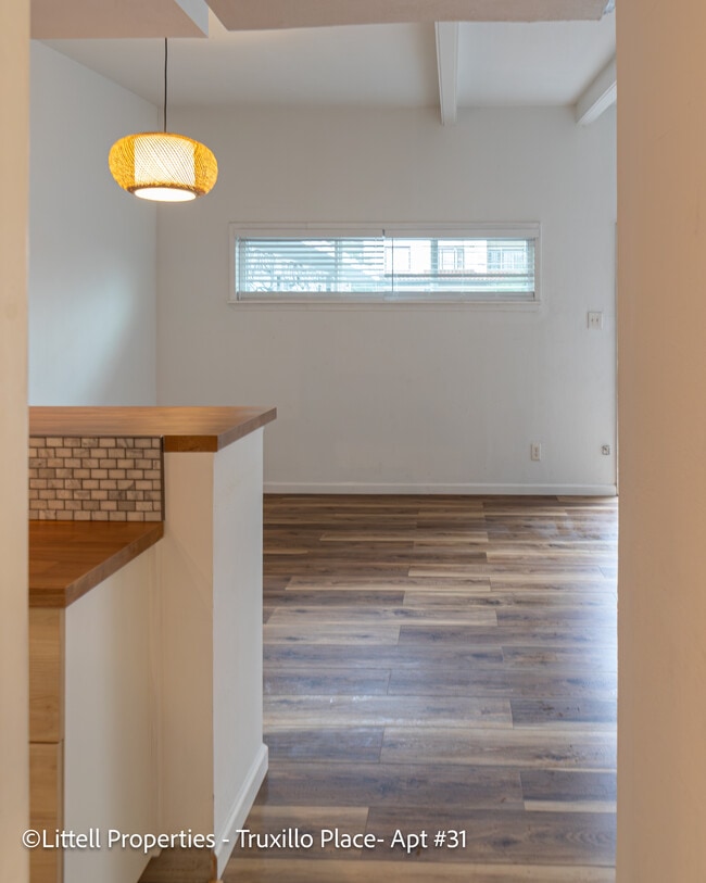 Building Photo - Truxillo Place