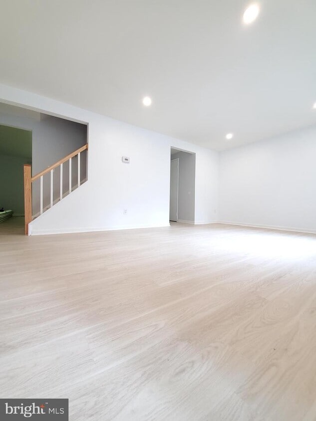 7821 Archbold Terrace, Cabin John, MD 20818 Townhome Rentals in Cabin