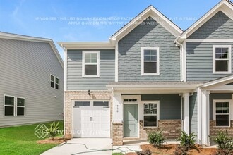 Building Photo - 730 Stewarts Crk Dr