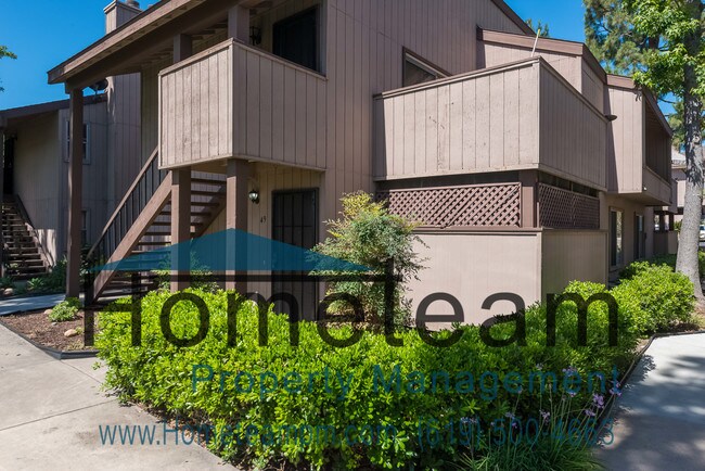 Foto del edificio - 6516 College Grove Dr