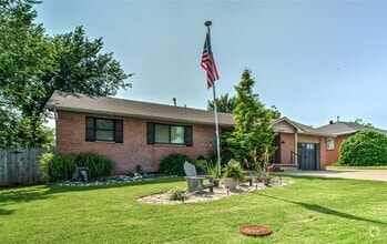 Building Photo - 1409 S Blvd