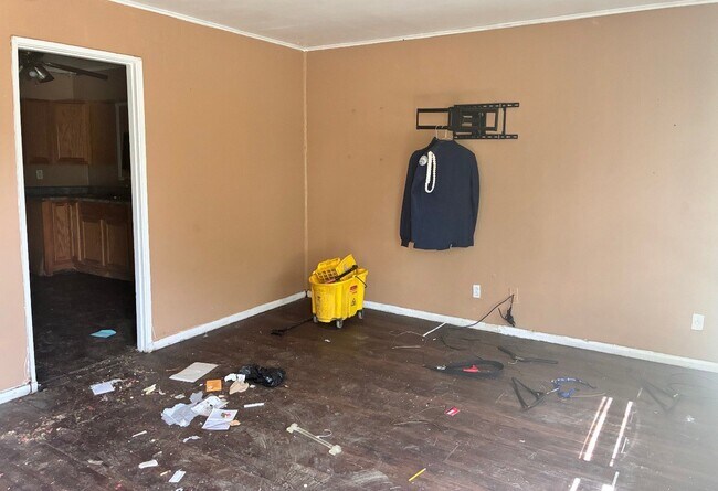 Foto del edificio - 7013 Edna St