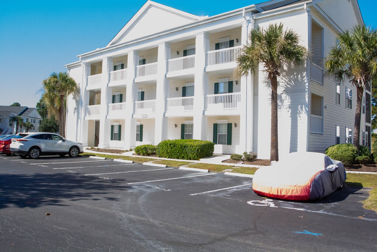 5020 Windsor Green Way Unit 301, Myrtle Beach, SC 29579 Condo for