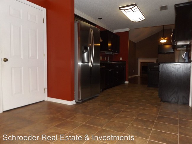 Building Photo - 7416 Oak Cove Dr