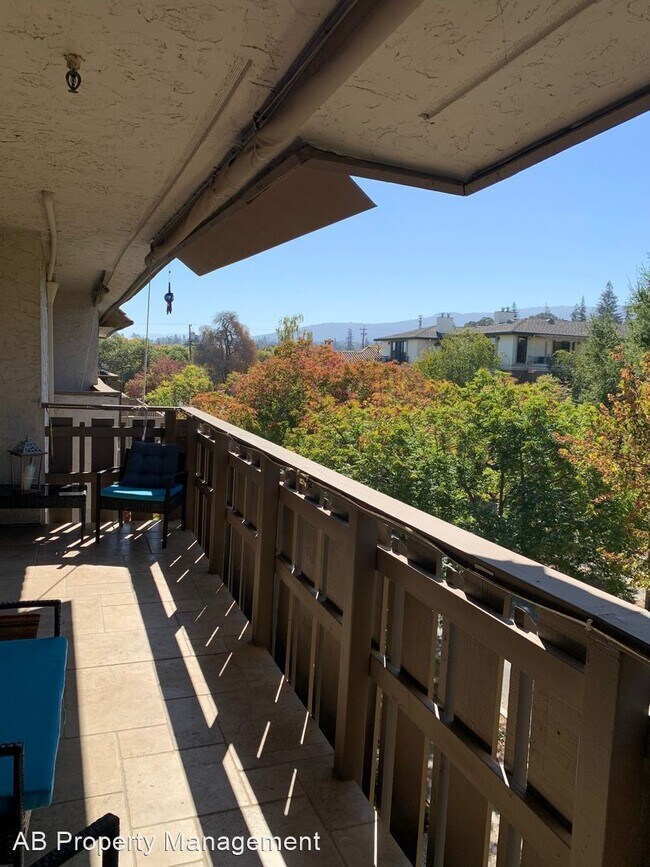 Building Photo - 3 br, 2 bath House - 101 2nd Street #13