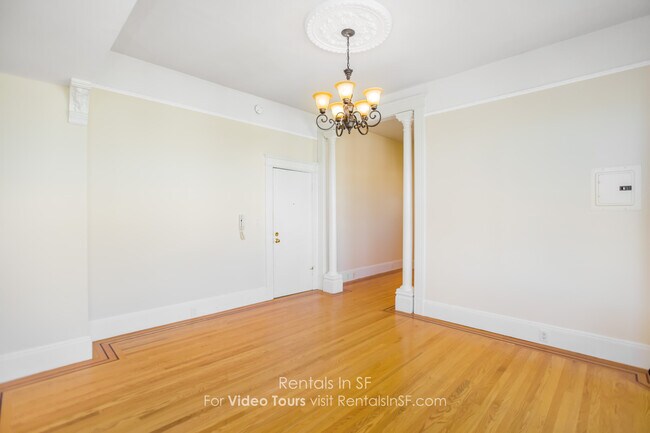 Foto del edificio - 555 Duboce Ave