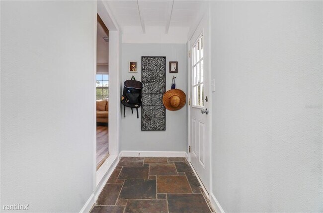 Building Photo - 3 br, 2 bath House - 1306 SUTHERLAND DRIVE