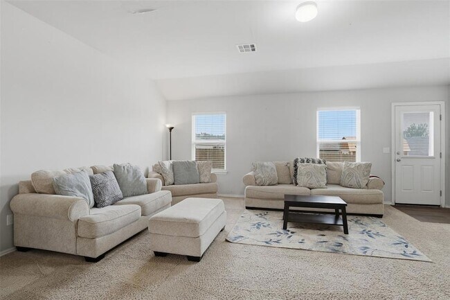 Building Photo - 1200 Granite Ln