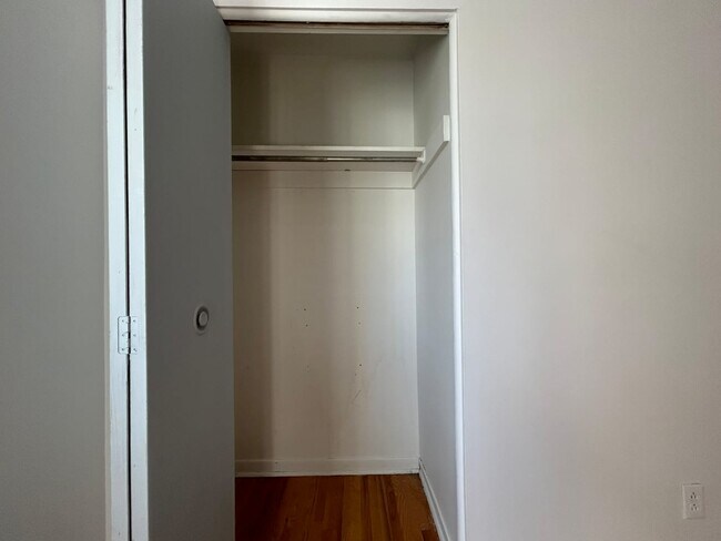 Photo du bâtiment - 14380 Rue Rue du Montmartre