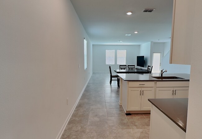 Foto del edificio - 1835 Flourish Ave