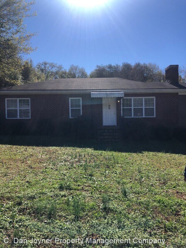 Primary Photo - 3 br, 2 bath House - 9 Ruby Drive