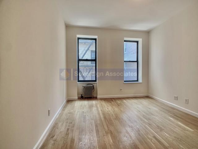 Foto principal - 3 bedroom in NEW YORK NY 10025