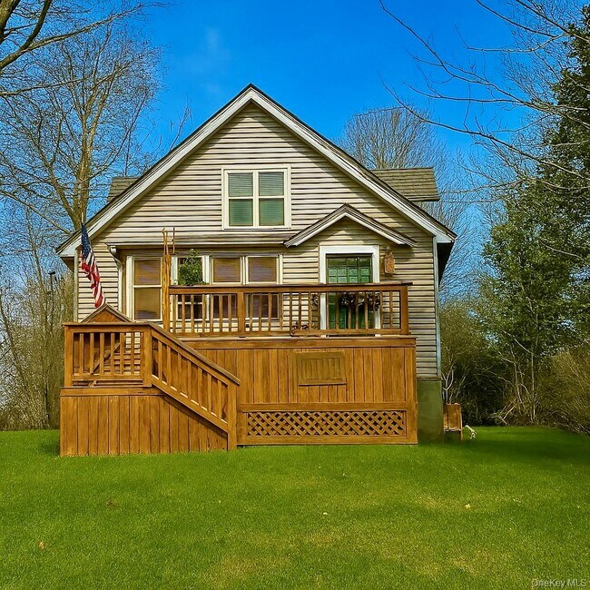 Foto del edificio - 2444 NY-52