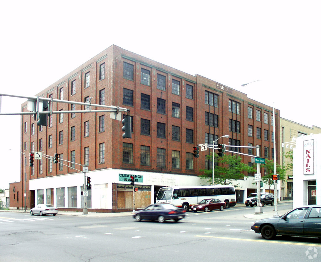 Building Photo - Hadley Apartments