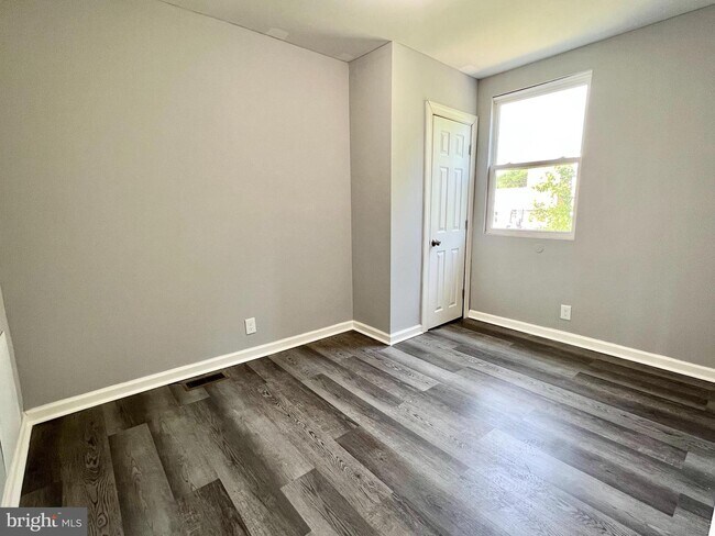 Foto del edificio - 2537 Carroll St