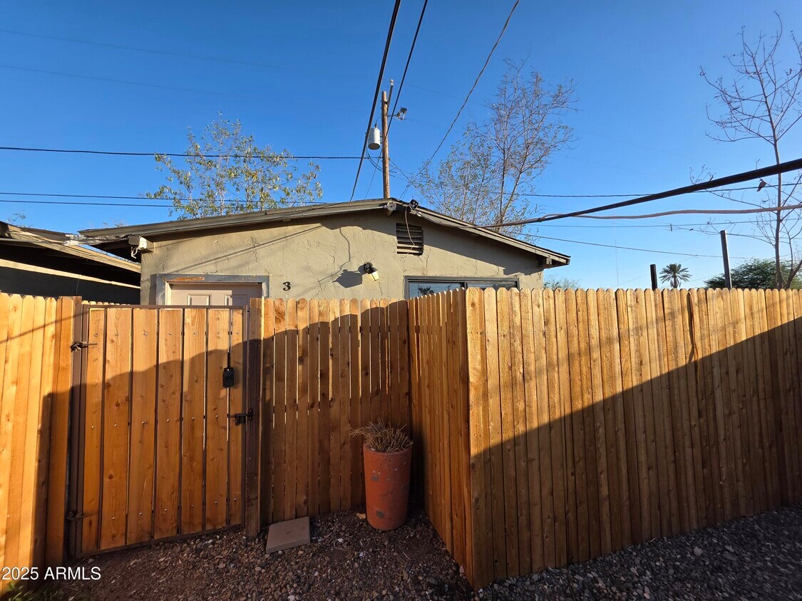 Foto principal - 2135 W Hadley St