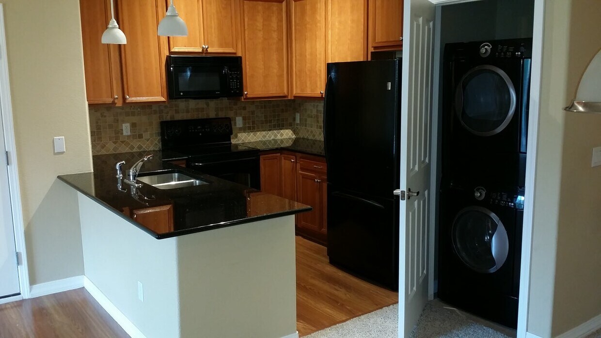 Kitchen - 8808 S Kipling Way
