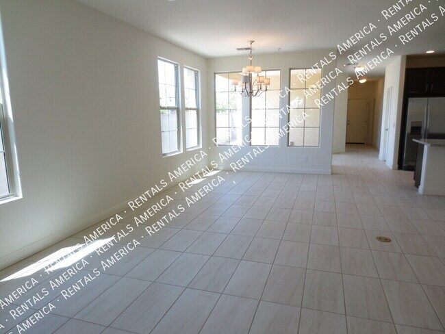 Building Photo - 20756 W Legend Trail