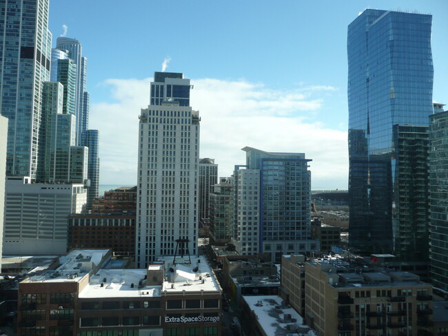 Foto del edificio - 1255 S State St