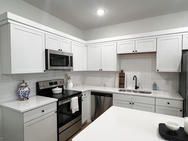 Foto del edificio - 287 Johnson Cir