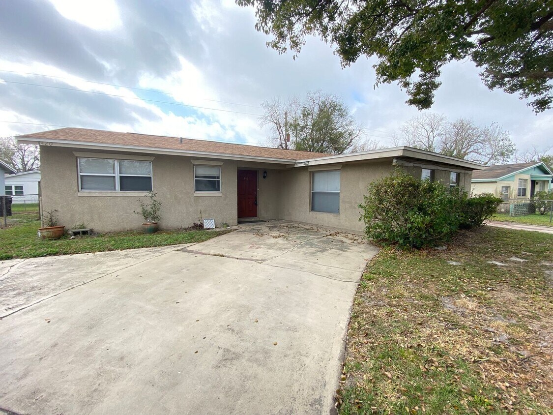 Primary Photo - COZY 3 BEDROOM WITH POOL
