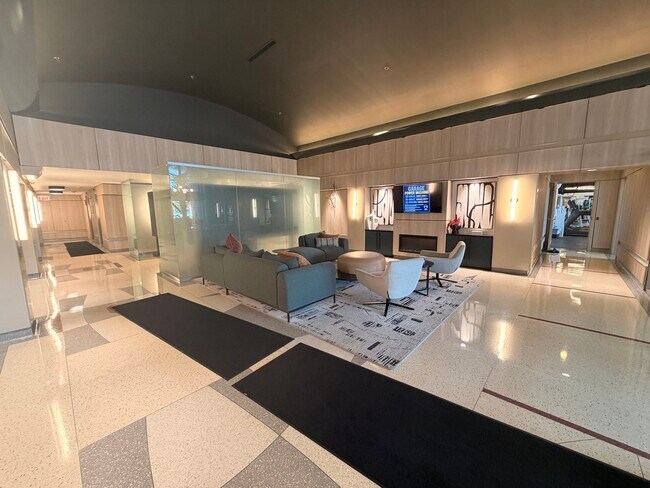 Foto del edificio - 933 W Van Buren St