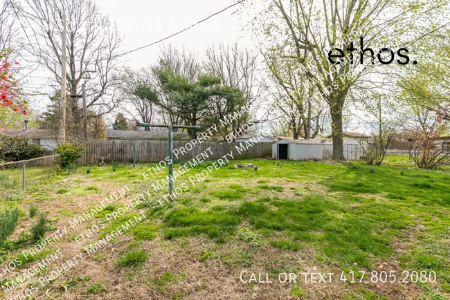 Building Photo - 1934 S Thelma Ave