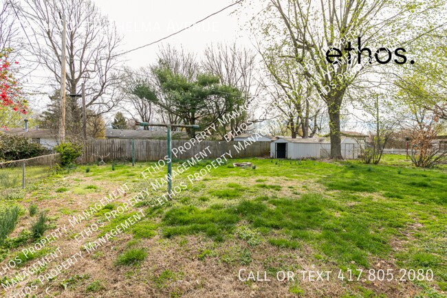 Foto del edificio - 1934 S Thelma Ave