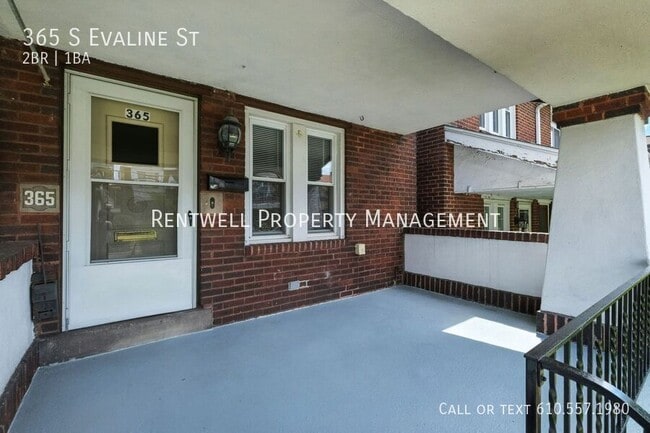 Foto del edificio - 365 S Evaline St