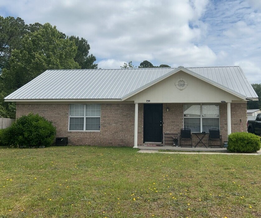 Primary Photo - House for Rent