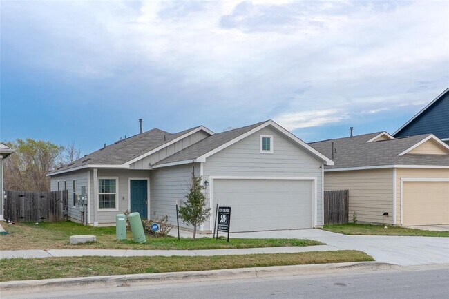 Foto del edificio - 2308 Nightview Dr