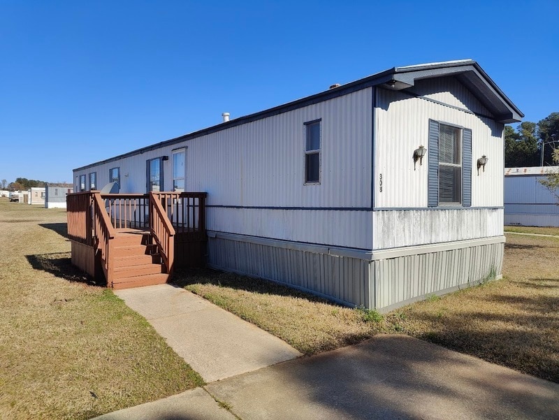 Primary Photo - 308 Sunshine Dr