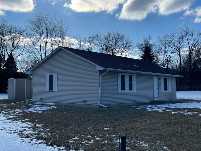 Building Photo - 12305 W Bonnie Brook Ln