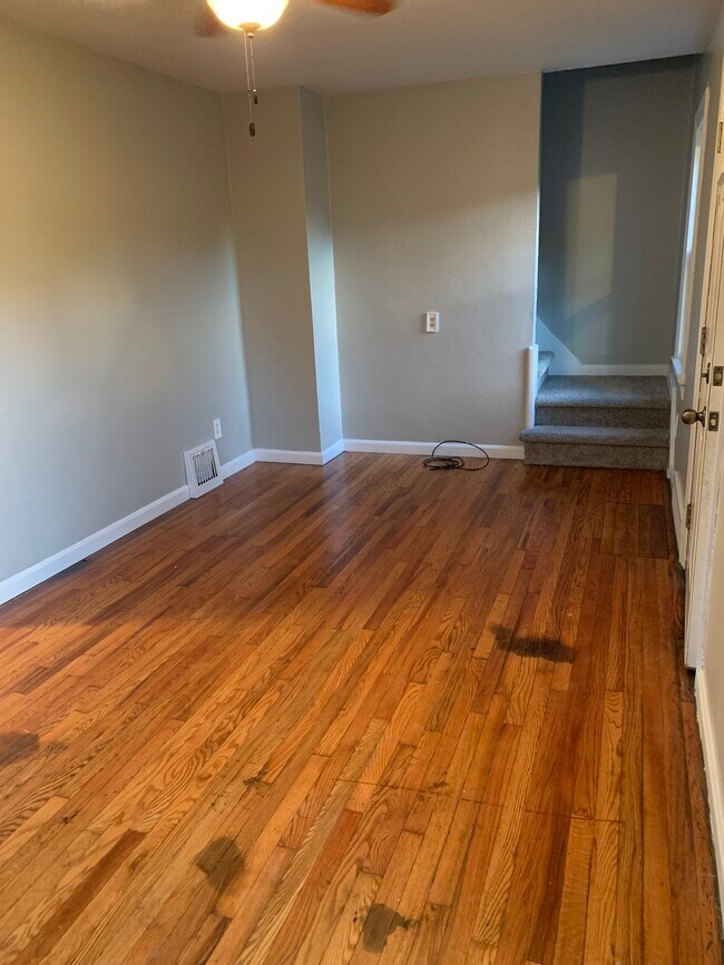 426 Roslyn Ave, Erie, PA 16505 House Rental in Erie, PA