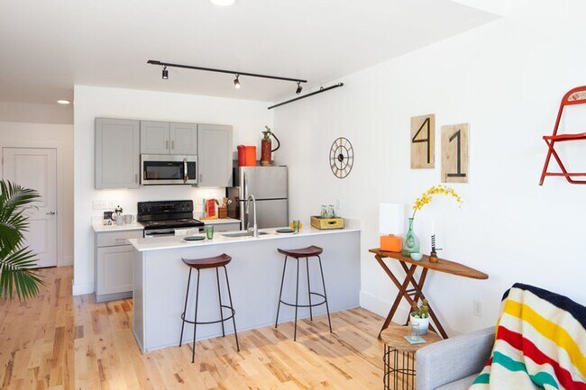 Foto del interior - Whirligig Station