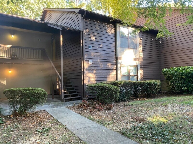 2507 Kilborne Dr Unit H, Charlotte, NC 28205 Condo for Rent in