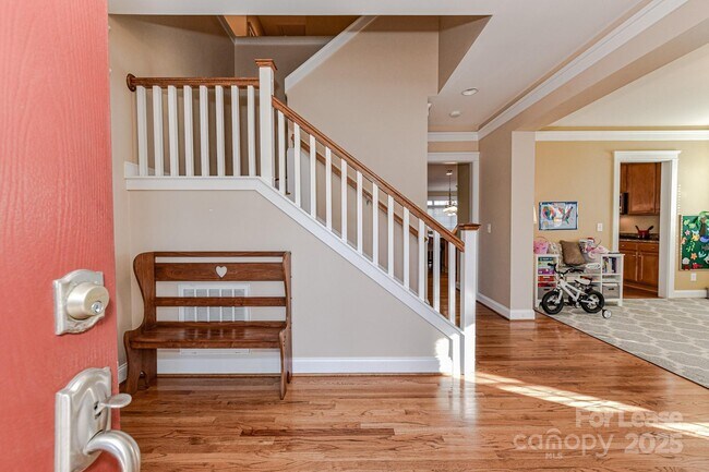 Foto del edificio - 16727 Spruell St