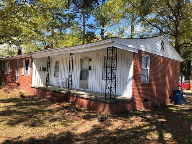 Building Photo - 2212-A Bragg Blvd, Fayetteville