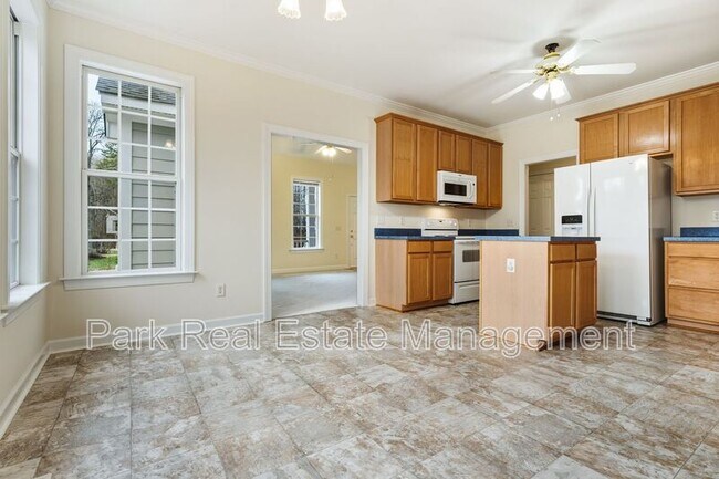 Foto del edificio - 304 Chatham Forest Dr