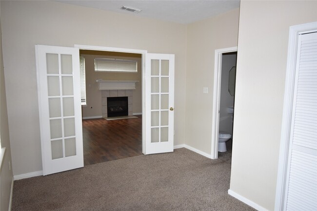 Building Photo - 21147 Covington Bridge Ln