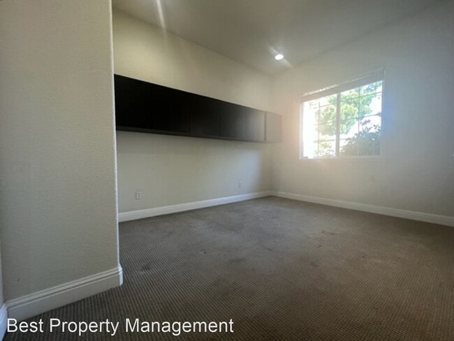 Building Photo - 4 br, 3 bath House - 1839 Elizabeth Way