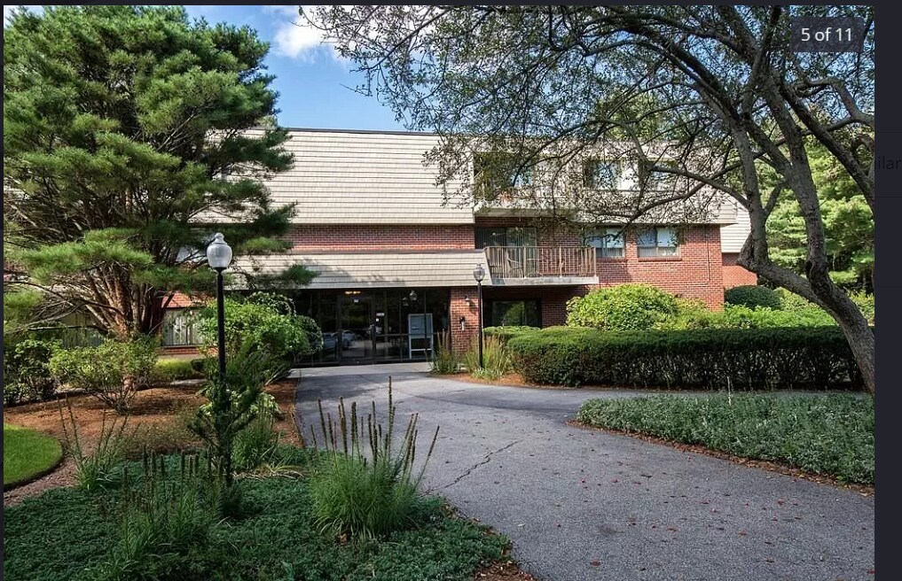 575 Broad St Unit 215, Weymouth, MA 02189 Condo for Rent in Weymouth