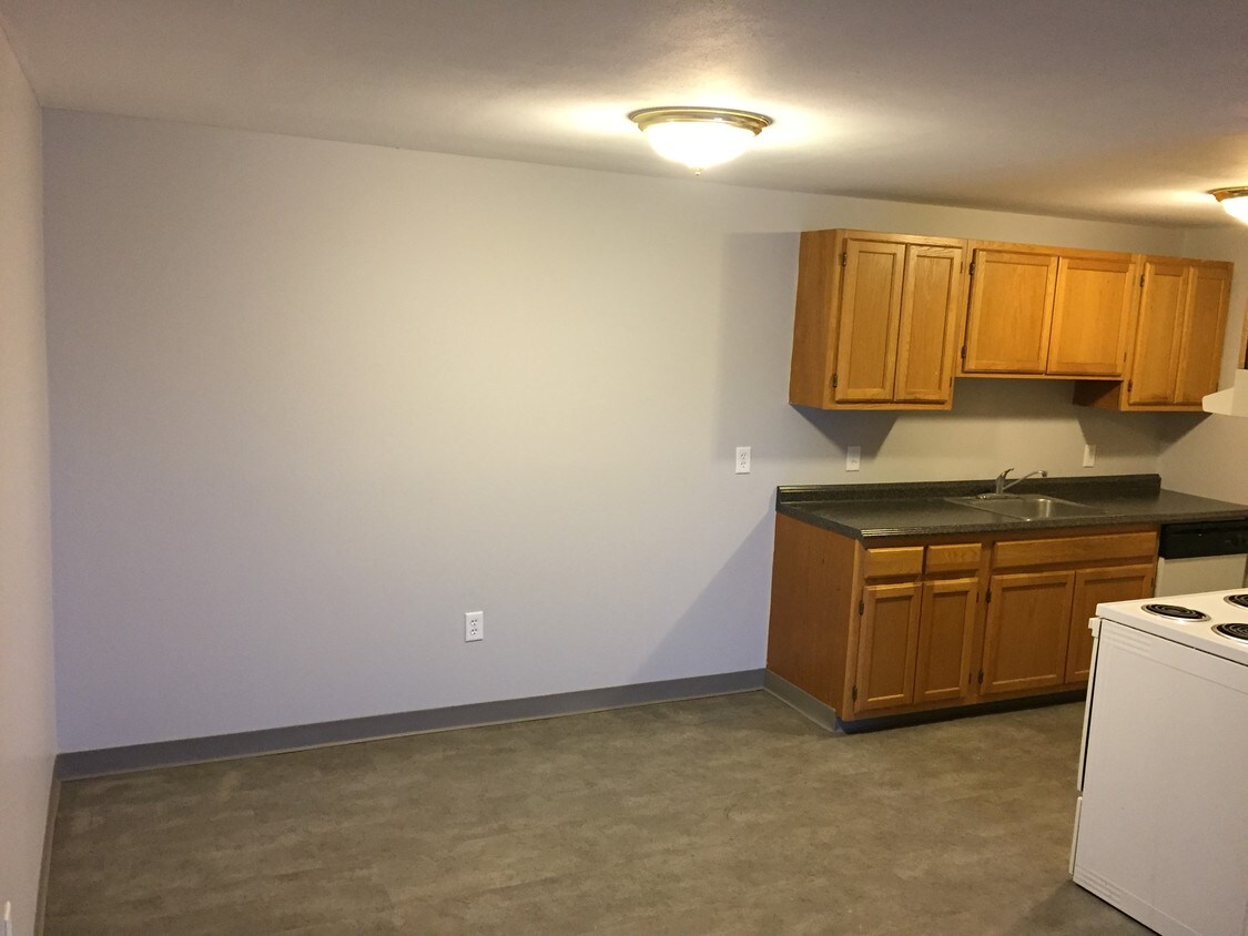 Lakeview Apartments Apartments in Liverpool, NY