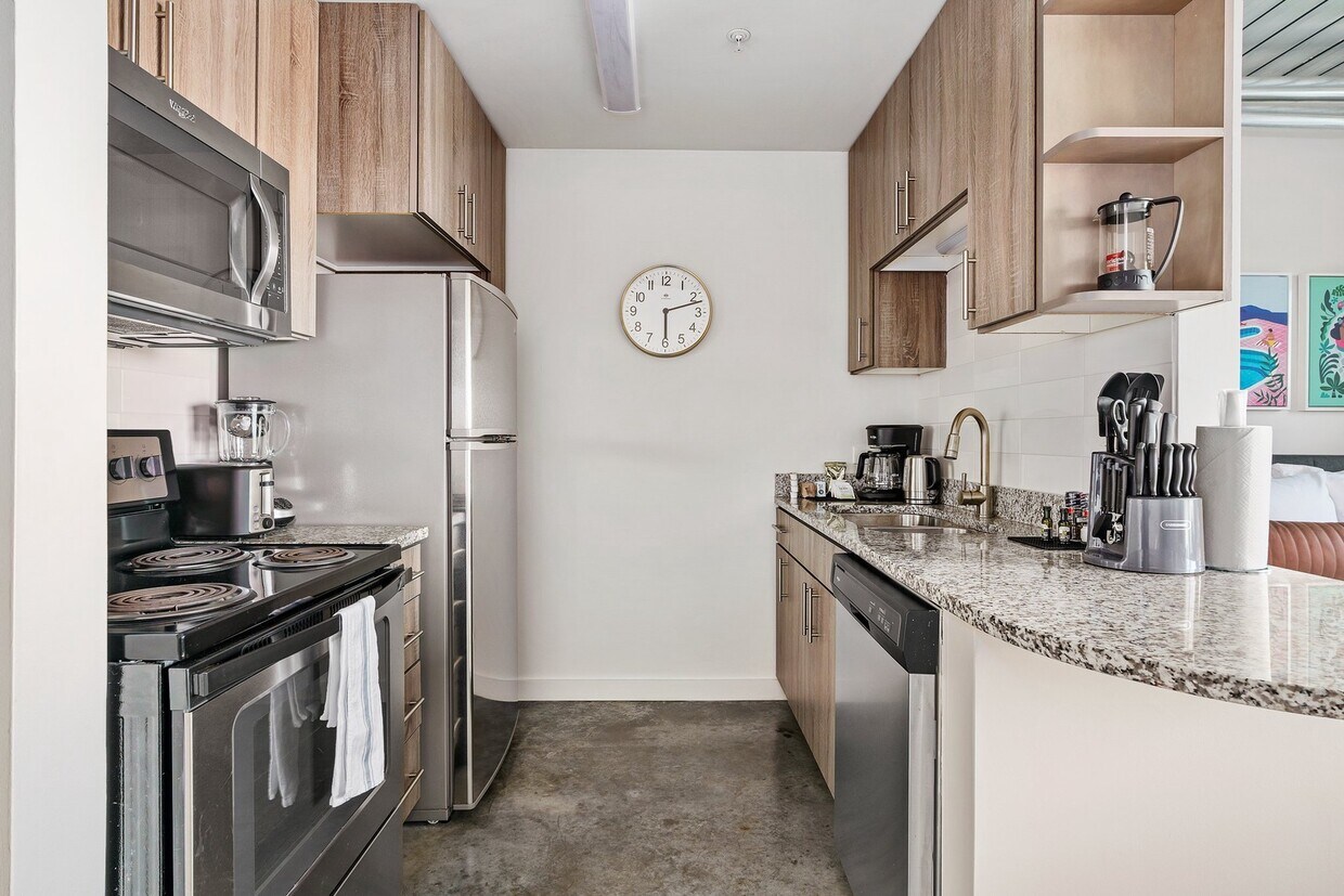 Foto principal - Midtown Studio! 50% Off Fees + $1,000 GC!