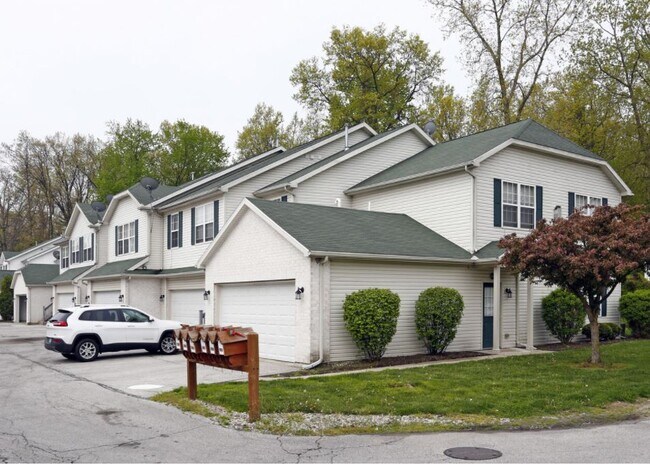 Foto del edificio - 2816 Floex Dr