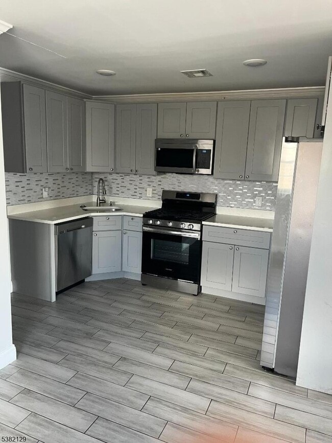 Foto del edificio - 253 Pine St