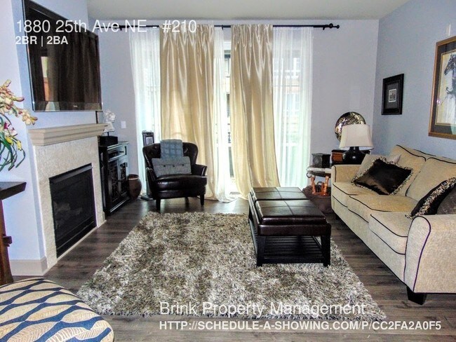 Foto del edificio - 1880 25th Ave NE