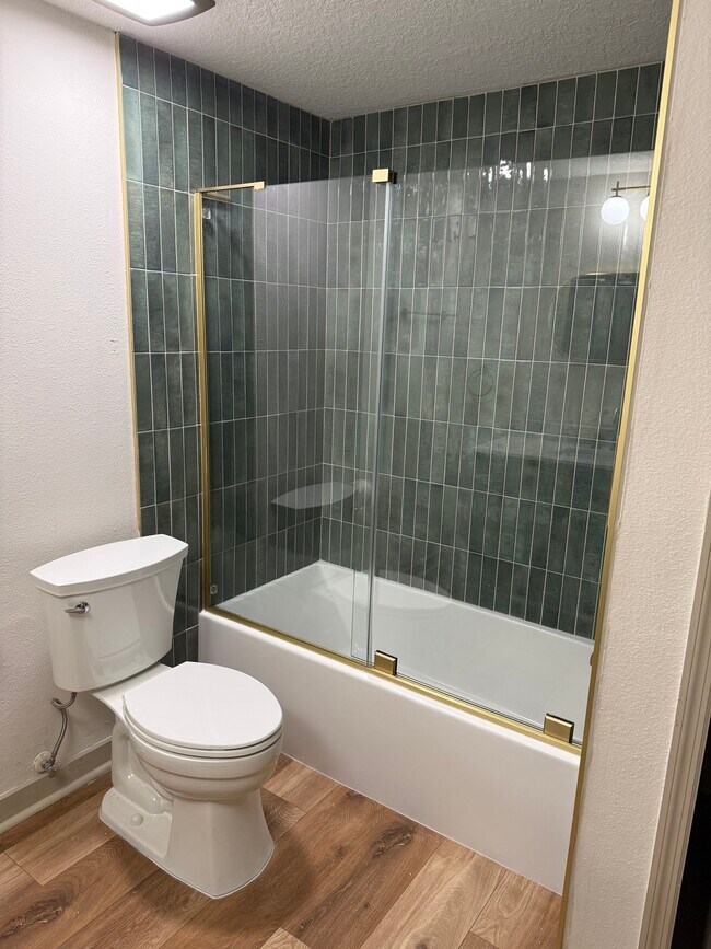 Foto del edificio - 1910 E Palm Ave