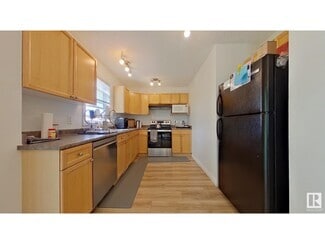Building Photo - 12050 17 Ave SW